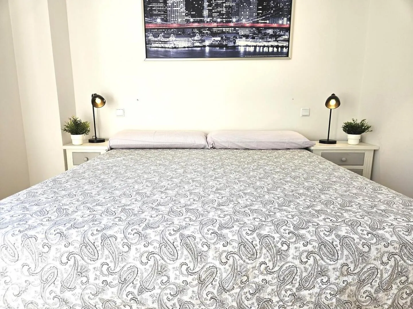 Pass The Keys Nice And Bright Apartment 马尔韦利亚