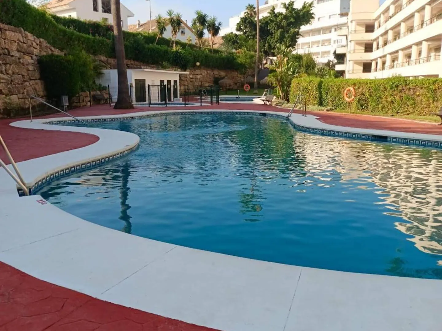 Pass The Keys Nice And Bright Apartment 马尔韦利亚